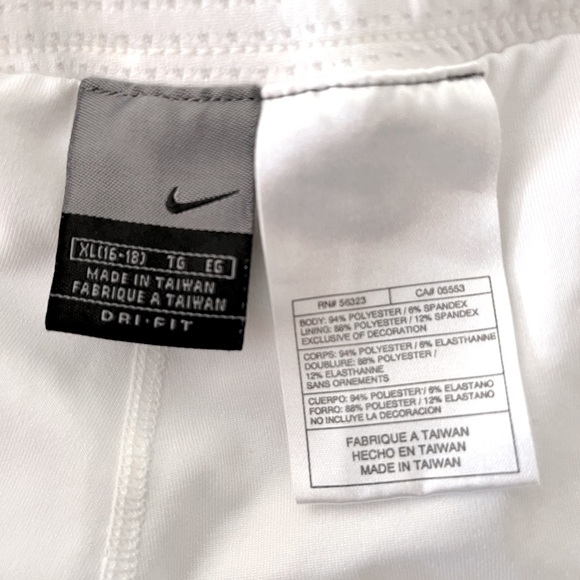 Donated ๐HOST PICK๐ NIKE SKIRT SKORT 14 White ๐ - Picture 3 of 6